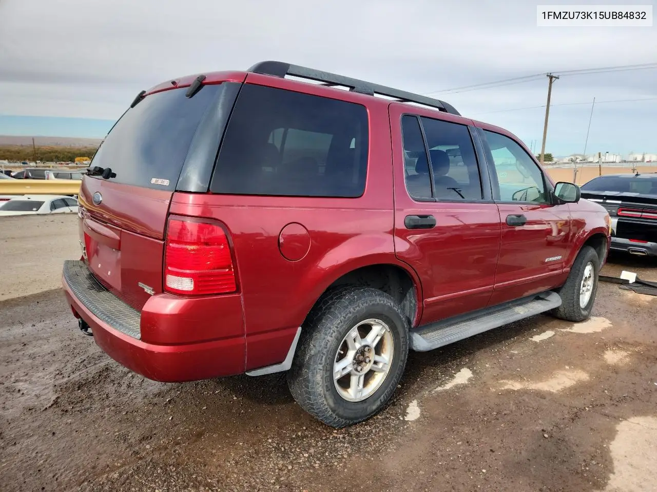 1FMZU73K15UB84832 2005 Ford Explorer Xlt