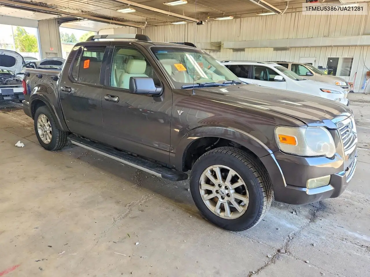 2007 Ford Explorer Sport Trac Limited VIN: 1FMEU53867UA21281 Lot: 59645026
