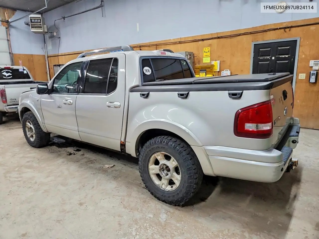 2007 Ford Explorer Sport Trac Limited VIN: 1FMEU53897UB24114 Lot: 61882886