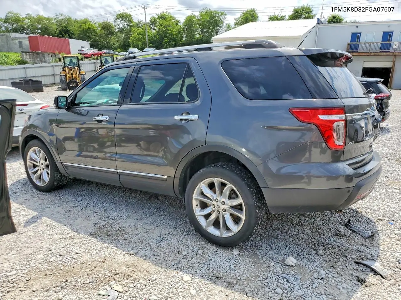 1FM5K8D82FGA07607 2015 Ford Explorer Xlt
