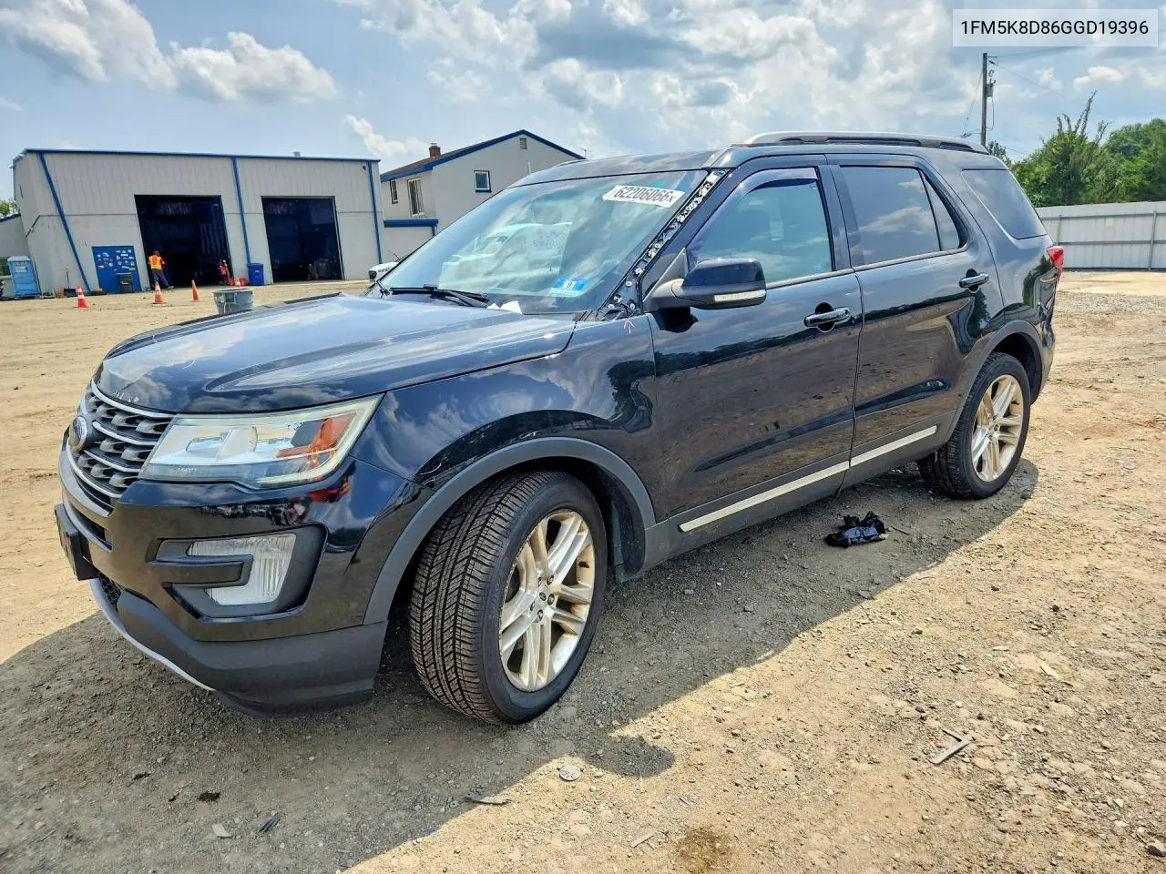 1FM5K8D86GGD19396 2016 Ford Explorer Xlt