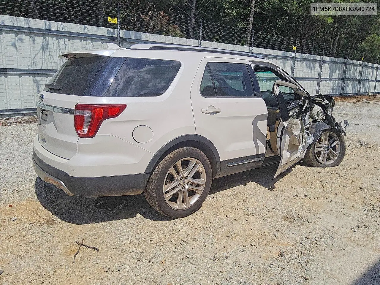 2017 Ford Explorer Xlt VIN: 1FM5K7D8XHGA40724 Lot: 59309586