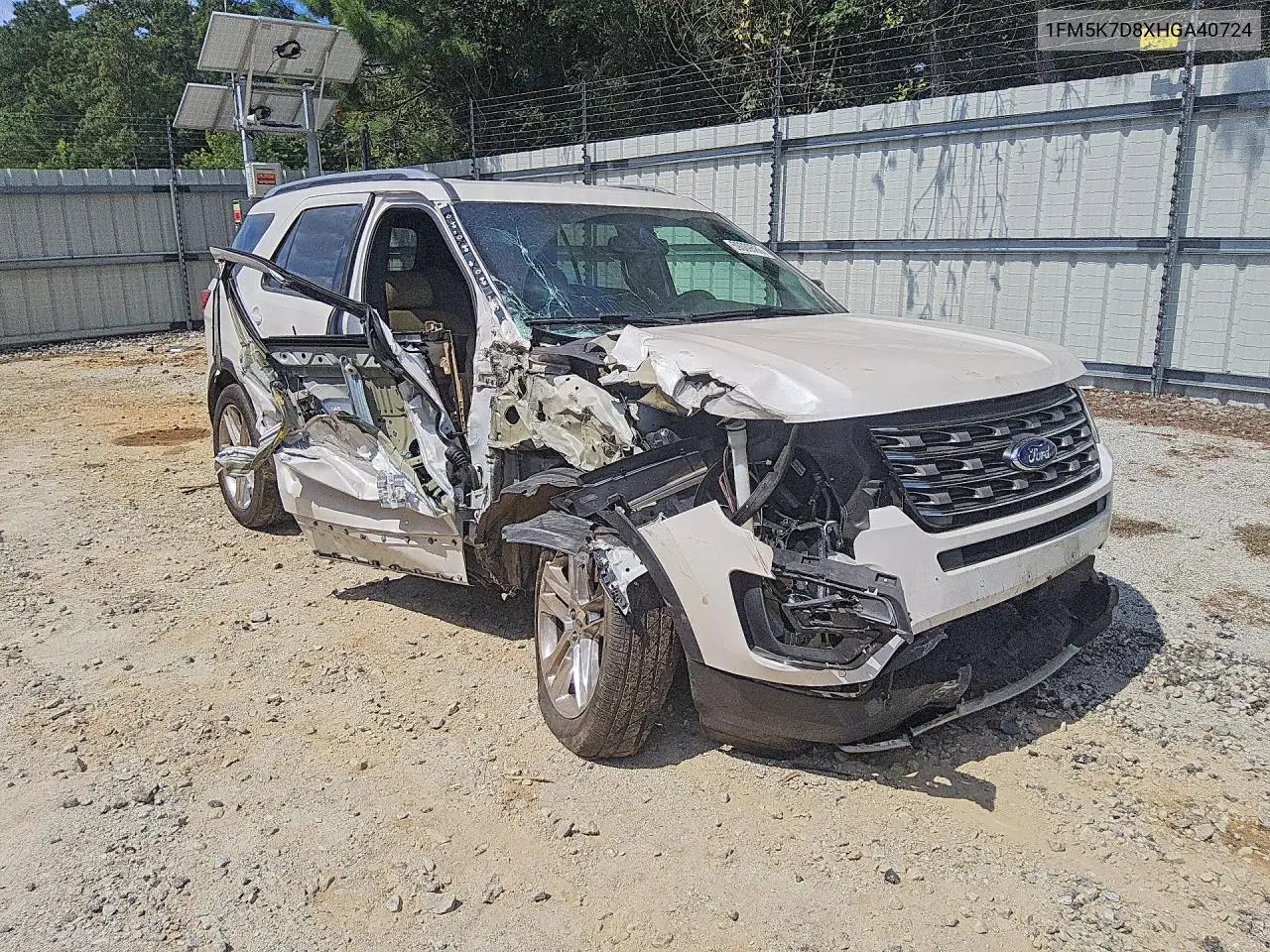 2017 Ford Explorer Xlt VIN: 1FM5K7D8XHGA40724 Lot: 59309586