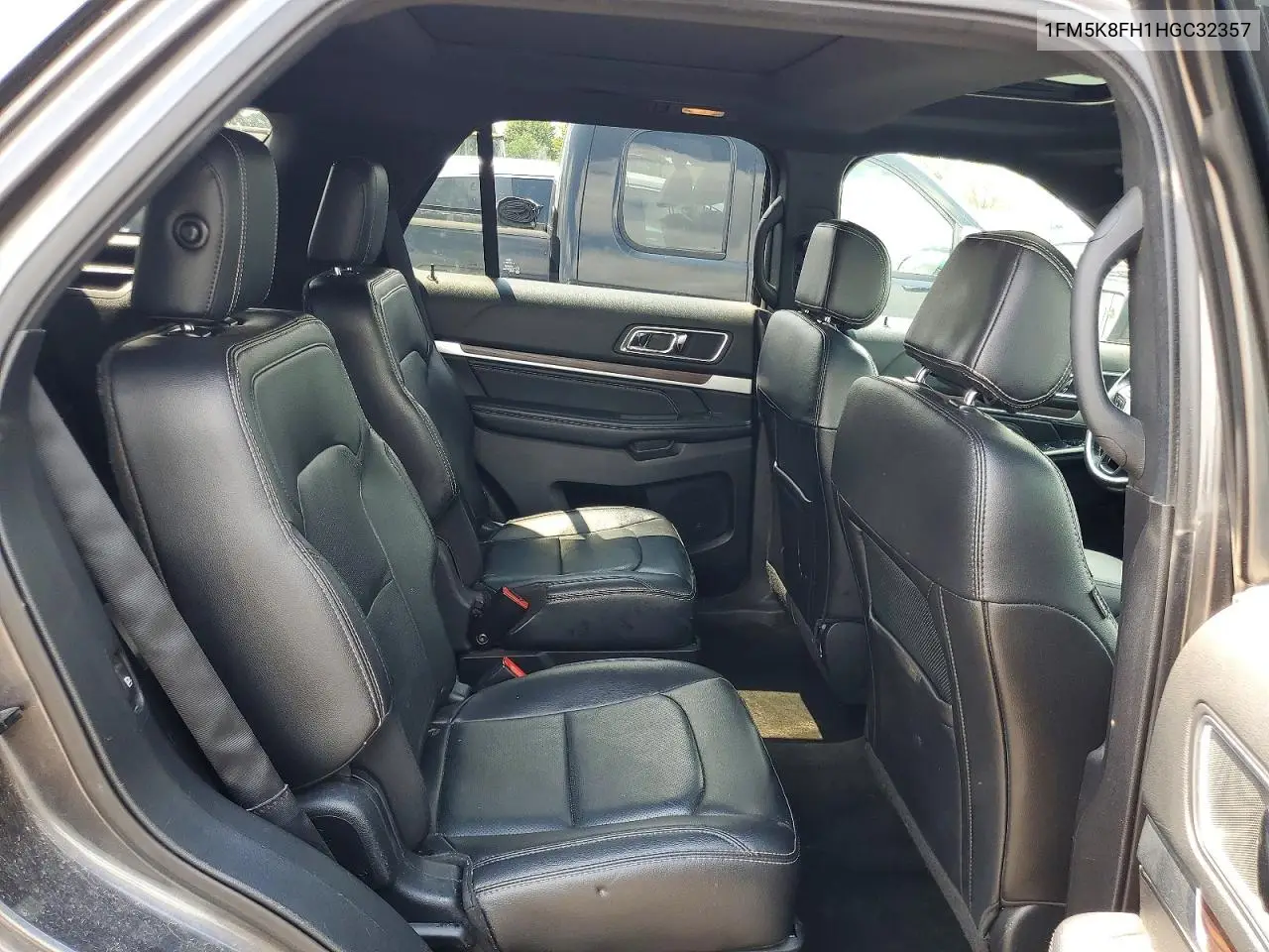 1FM5K8FH1HGC32357 2017 Ford Explorer Limited