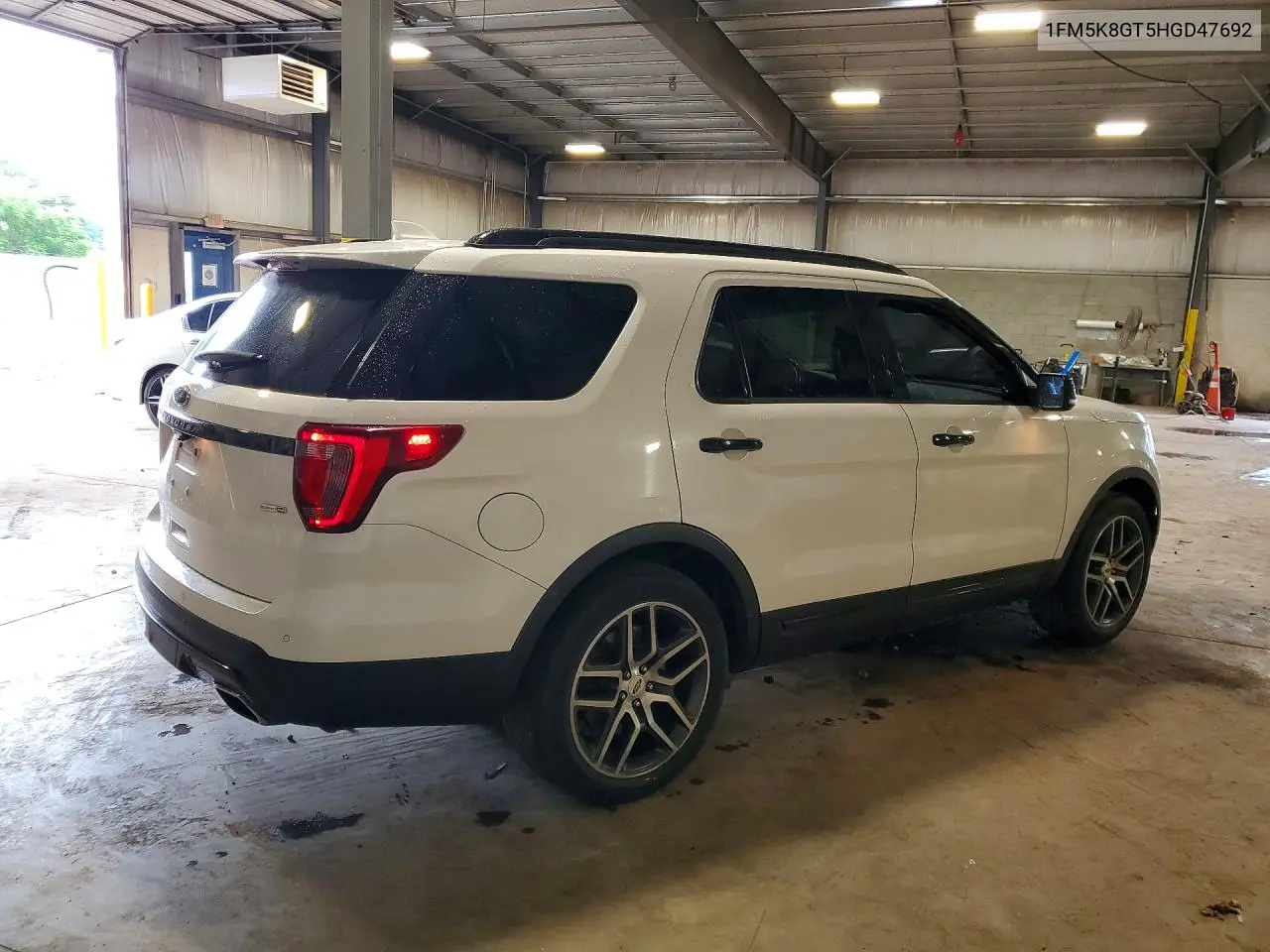 2017 Ford Explorer Sport VIN: 1FM5K8GT5HGD47692 Lot: 61585866