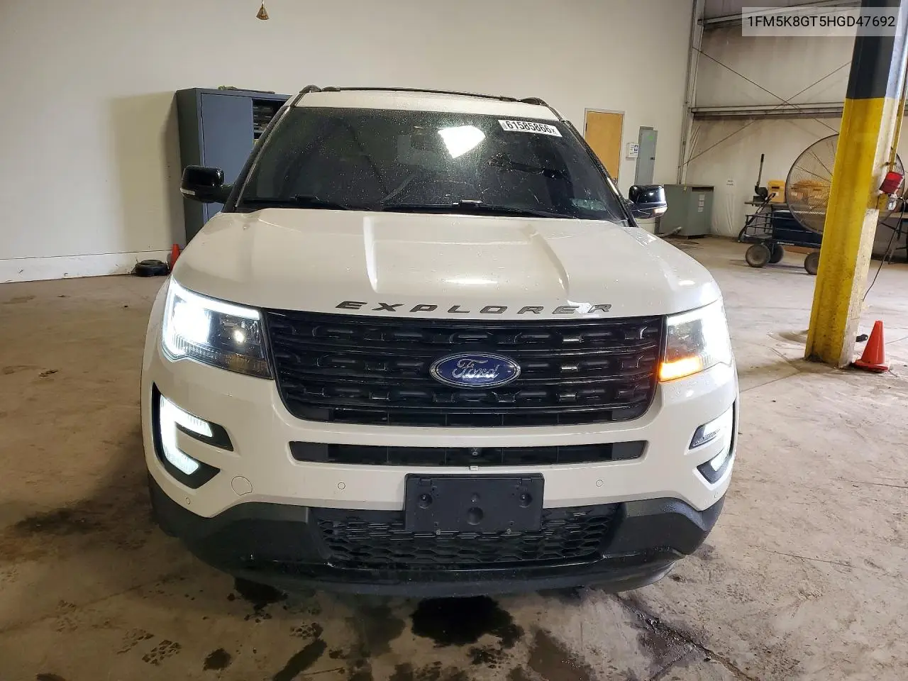 2017 Ford Explorer Sport VIN: 1FM5K8GT5HGD47692 Lot: 61585866
