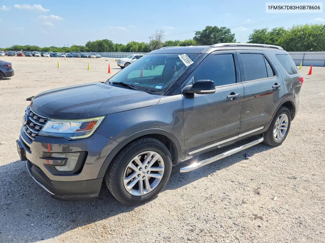1FM5K7D83HGB78606 2017 Ford Explorer Xlt