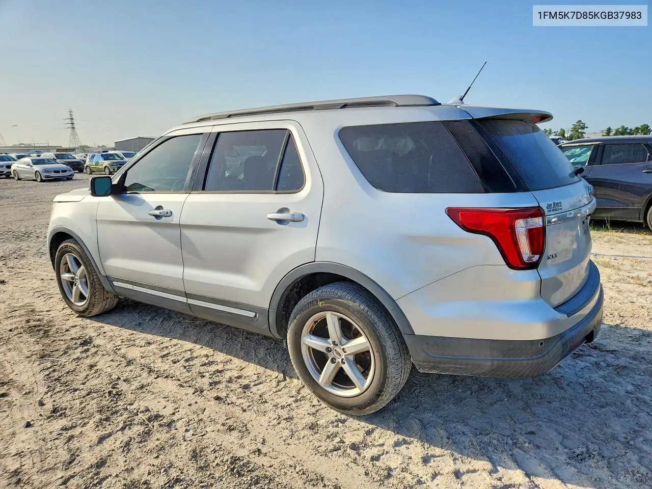 1FM5K7D85KGB37983 2019 Ford Explorer Xlt