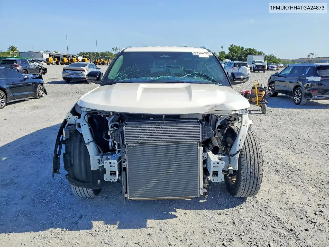 2026 Ford Explorer Platinum VIN: 1FMUK7HH4TGA24873 Lot: 62106196