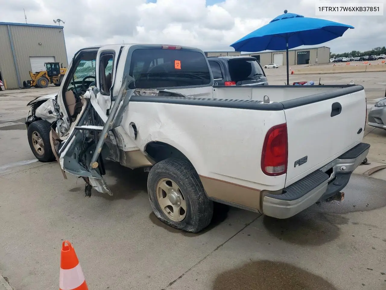 1FTRX17W6XKB37851 1999 Ford F150