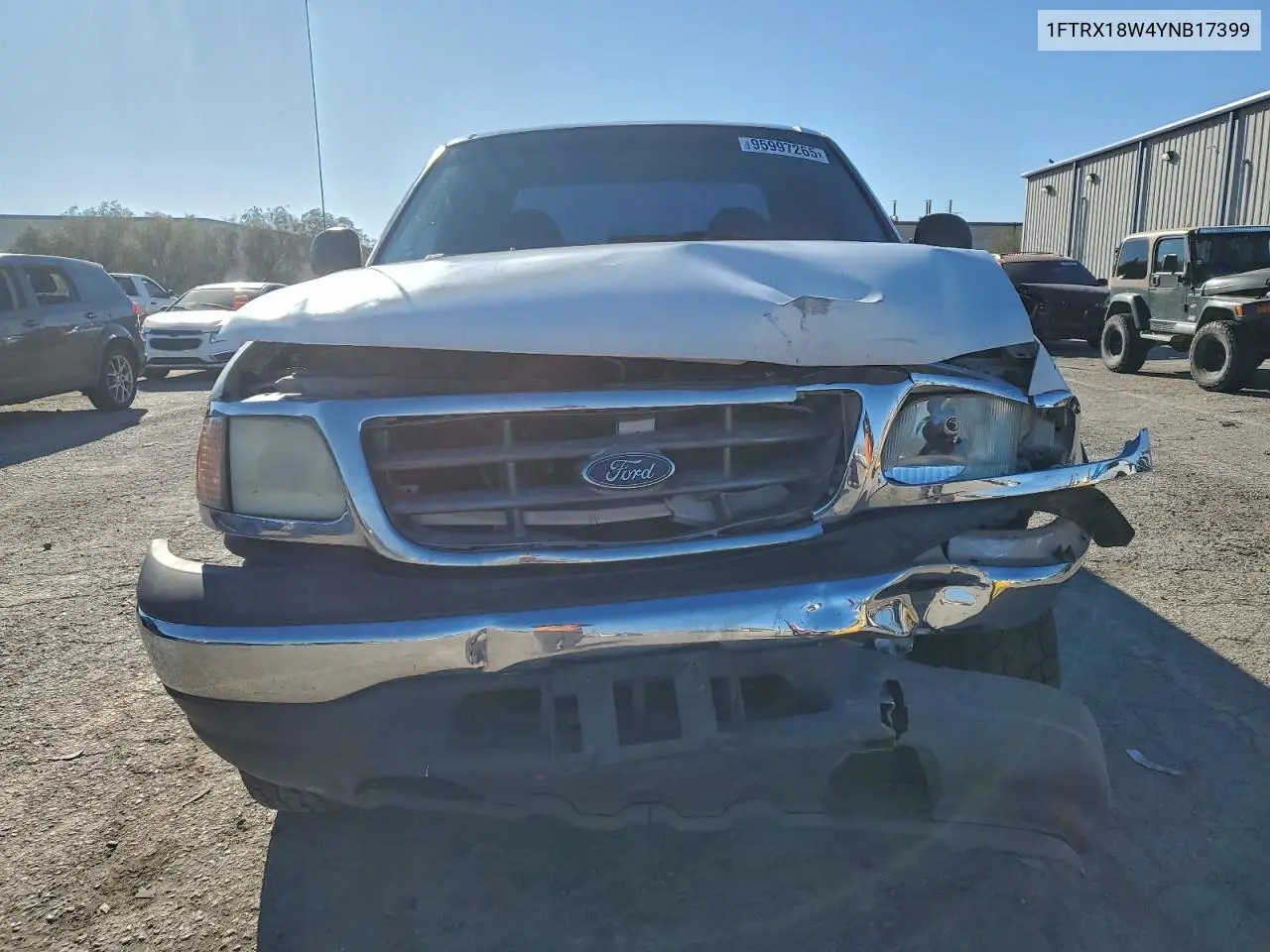 1FTRX18W4YNB17399 2000 Ford F150