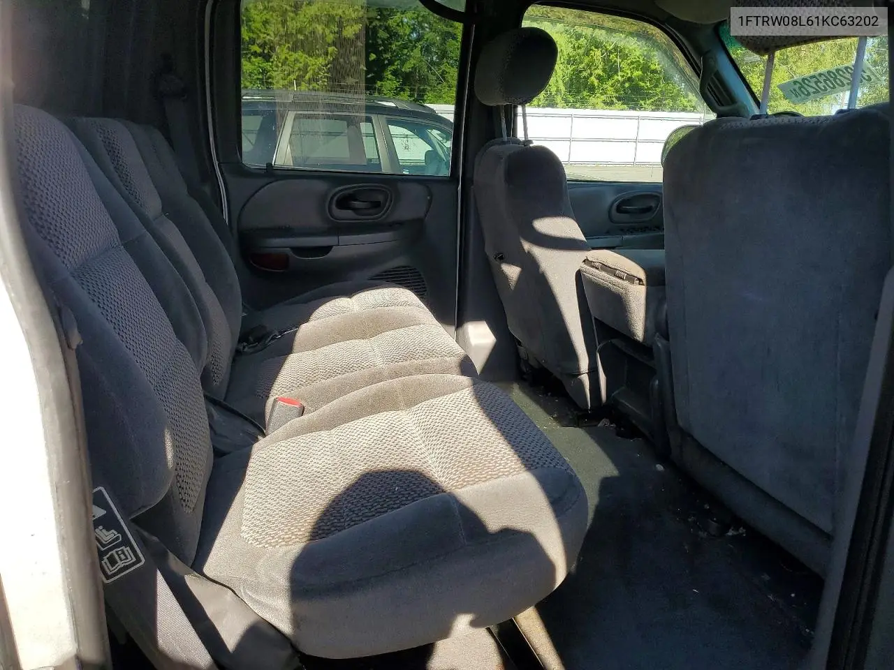 2001 Ford F150 Supercrew VIN: 1FTRW08L61KC63202 Lot: 53286526