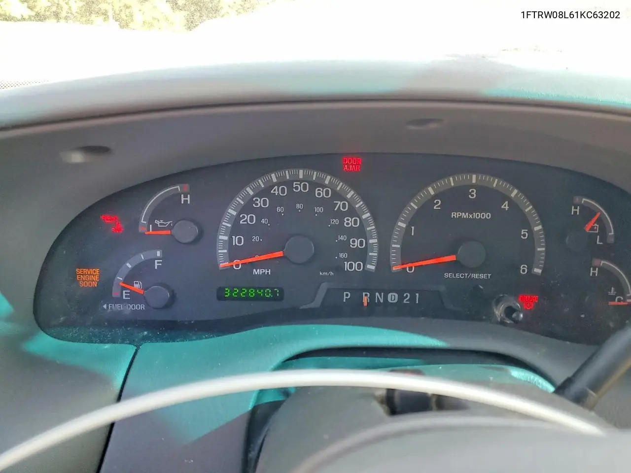2001 Ford F150 Supercrew VIN: 1FTRW08L61KC63202 Lot: 53286526