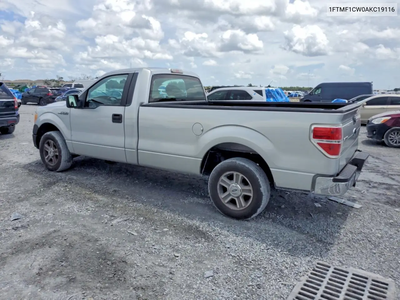 2010 Ford F150 VIN: 1FTMF1CW0AKC19116 Lot: 61859096