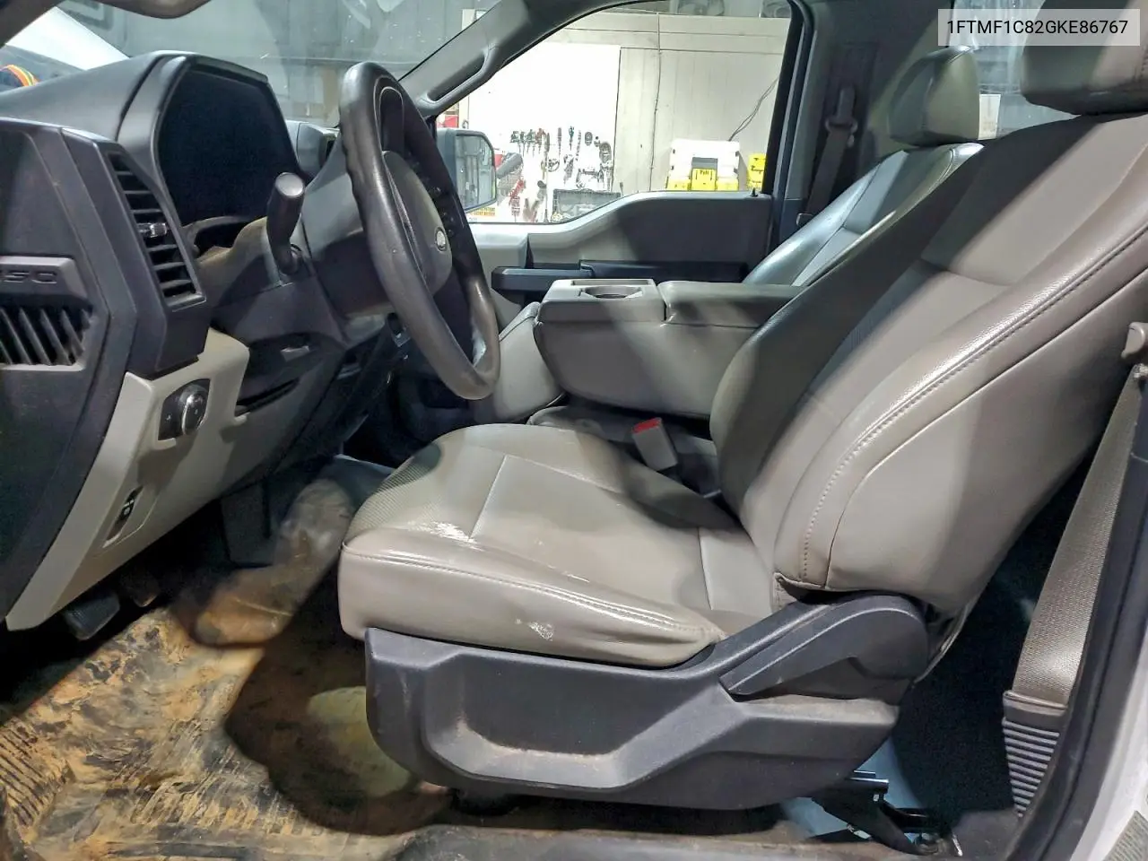 1FTMF1C82GKE86767 2016 Ford F150