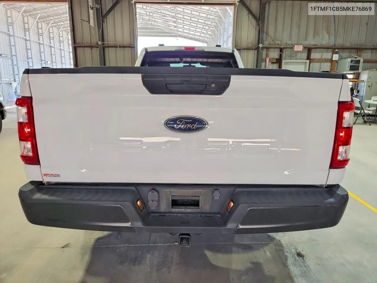 2021 Ford F150 VIN: 1FTMF1CB5MKE76869 Lot: 61985886