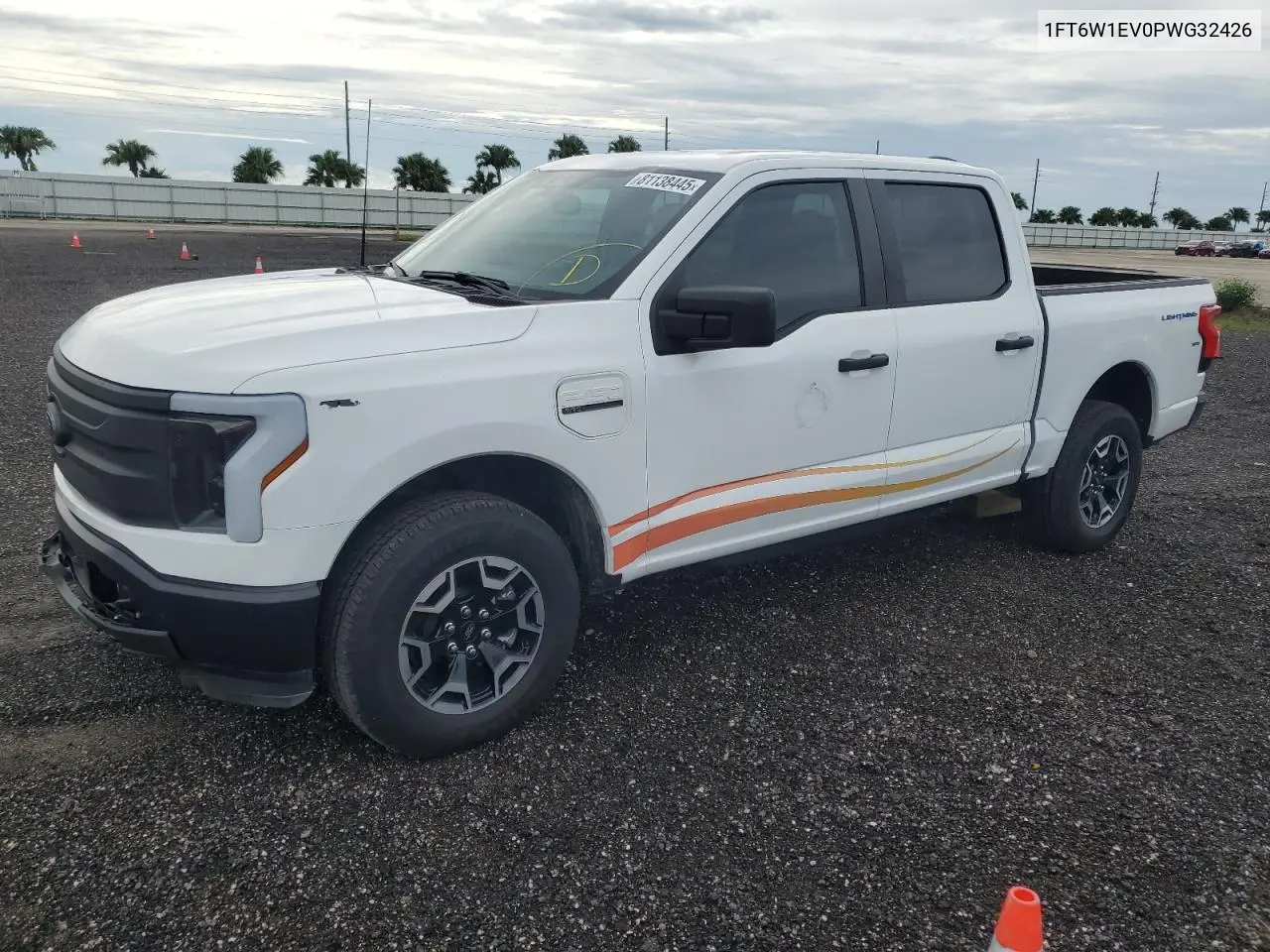 1FT6W1EV0PWG32426 2023 Ford F150 Lightning Pro