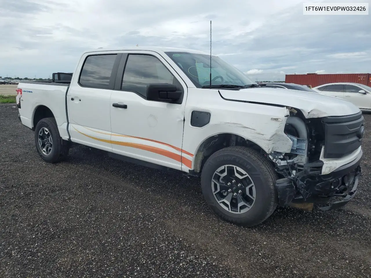 1FT6W1EV0PWG32426 2023 Ford F150 Lightning Pro