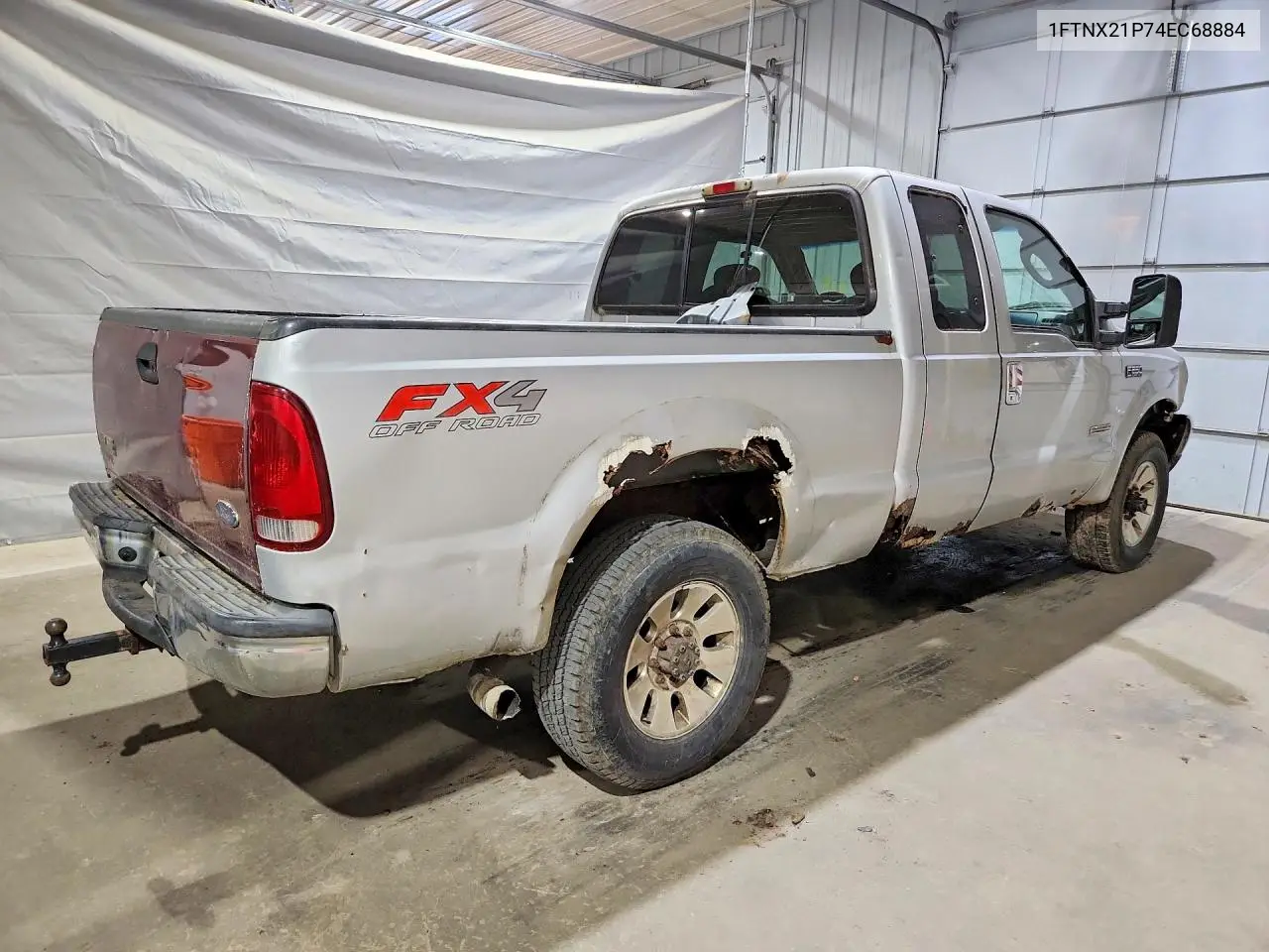 2004 Ford F250 Super Duty VIN: 1FTNX21P74EC68884 Lot: 60120006