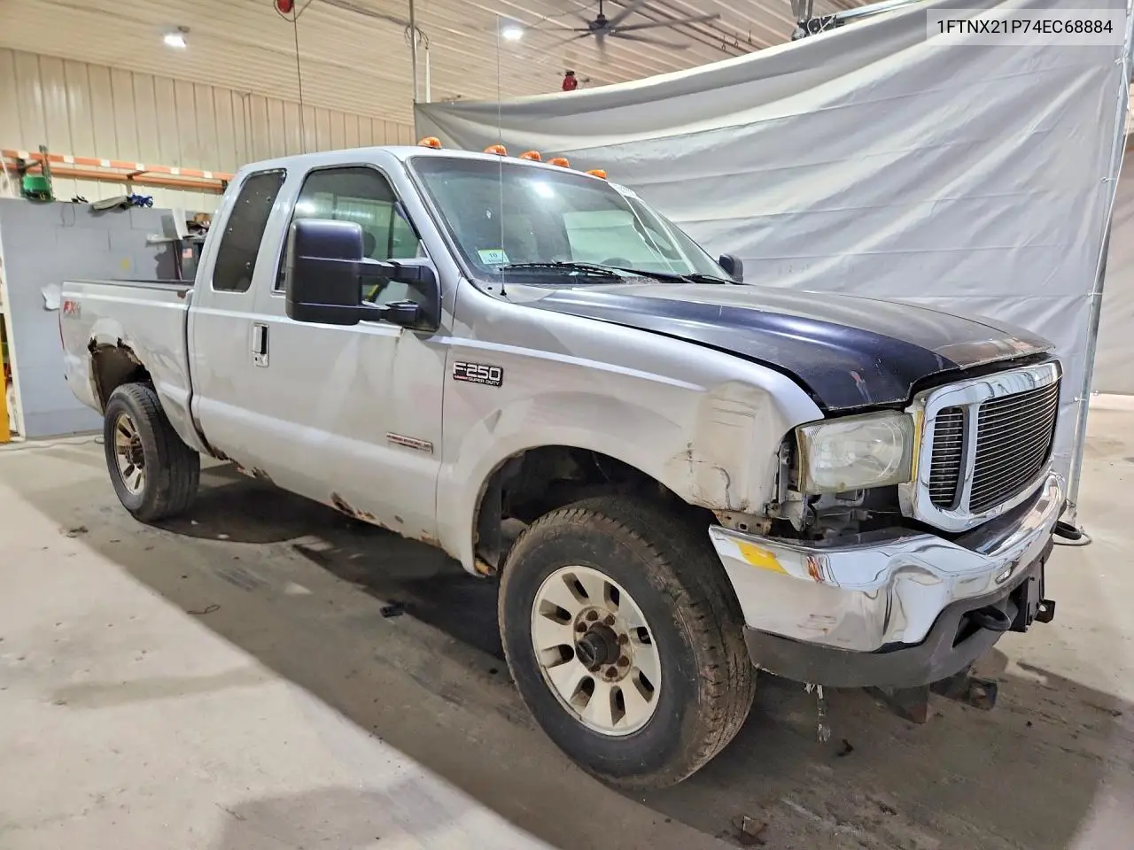 2004 Ford F250 Super Duty VIN: 1FTNX21P74EC68884 Lot: 60120006