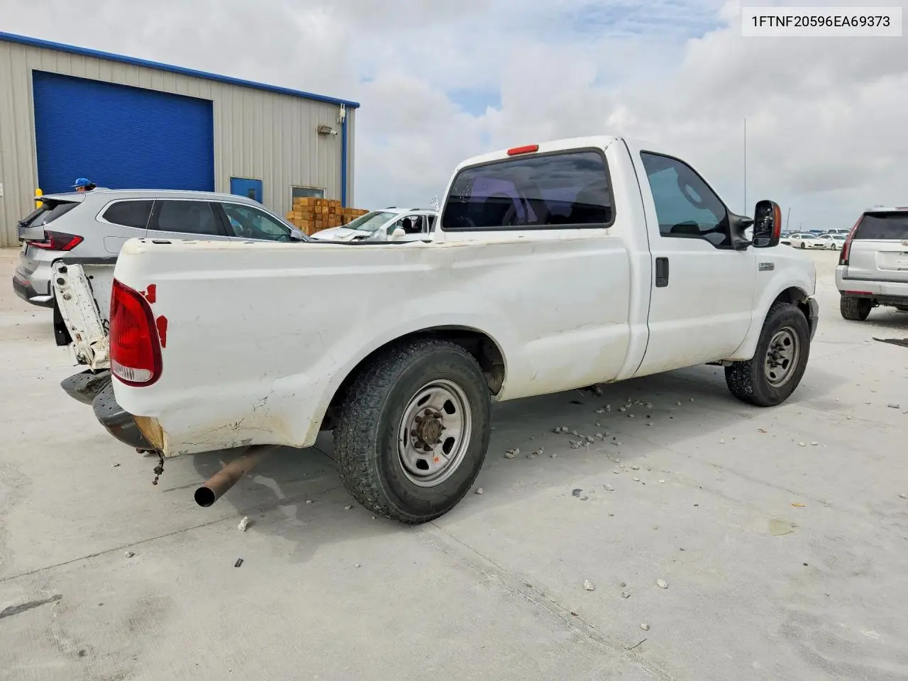 2006 Ford F250 Super Duty VIN: 1FTNF20596EA69373 Lot: 61501306