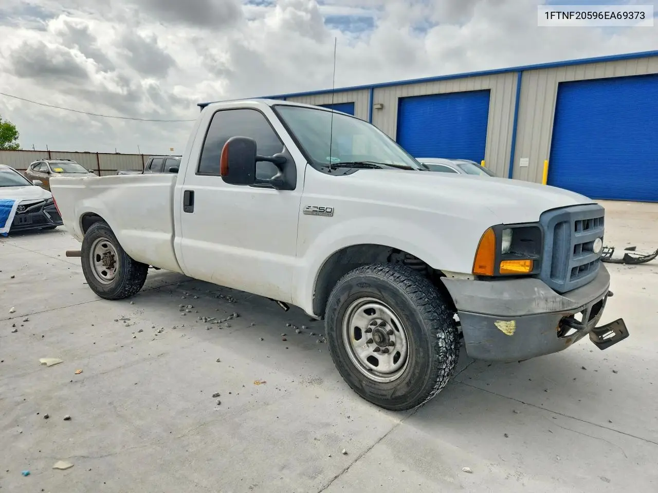 2006 Ford F250 Super Duty VIN: 1FTNF20596EA69373 Lot: 61501306