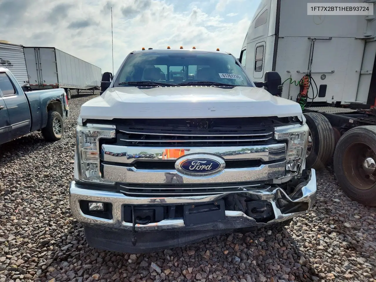 2017 Ford F250 Super Duty VIN: 1FT7X2BT1HEB93724 Lot: 61761736
