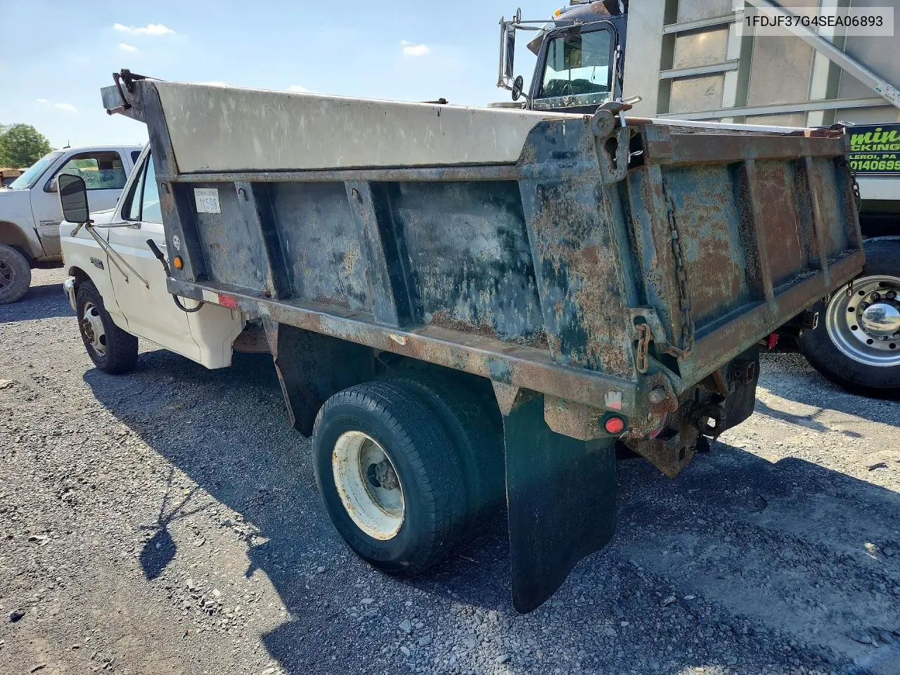 1995 Ford F350 Super Duty Dump Truck VIN: 1FDJF37G4SEA06893 Lot: 61215306