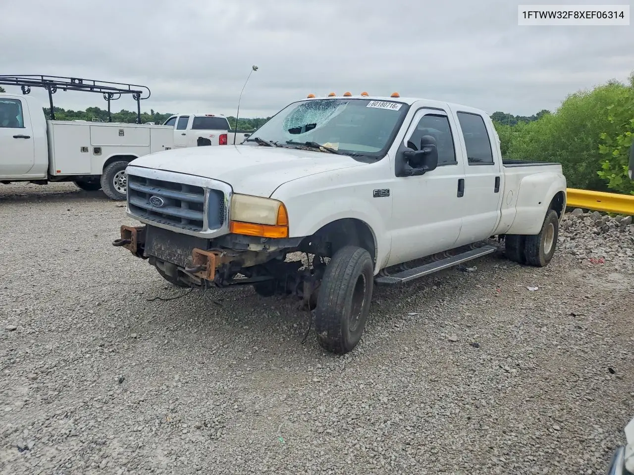 1999 Ford F350 Super Duty VIN: 1FTWW32F8XEF06314 Lot: 60180716