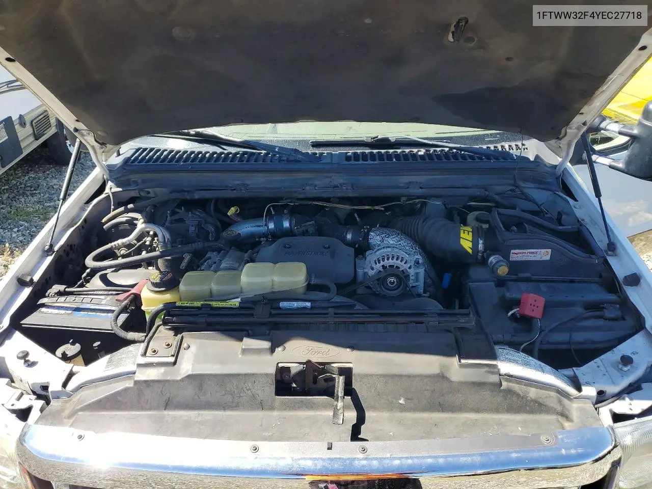 2000 Ford F350 Super Duty VIN: 1FTWW32F4YEC27718 Lot: 57752076