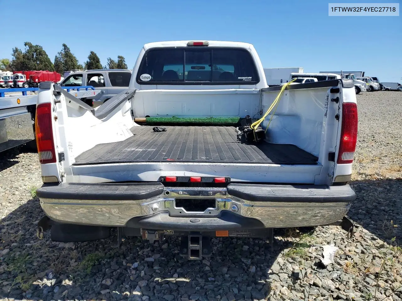 2000 Ford F350 Super Duty VIN: 1FTWW32F4YEC27718 Lot: 57752076