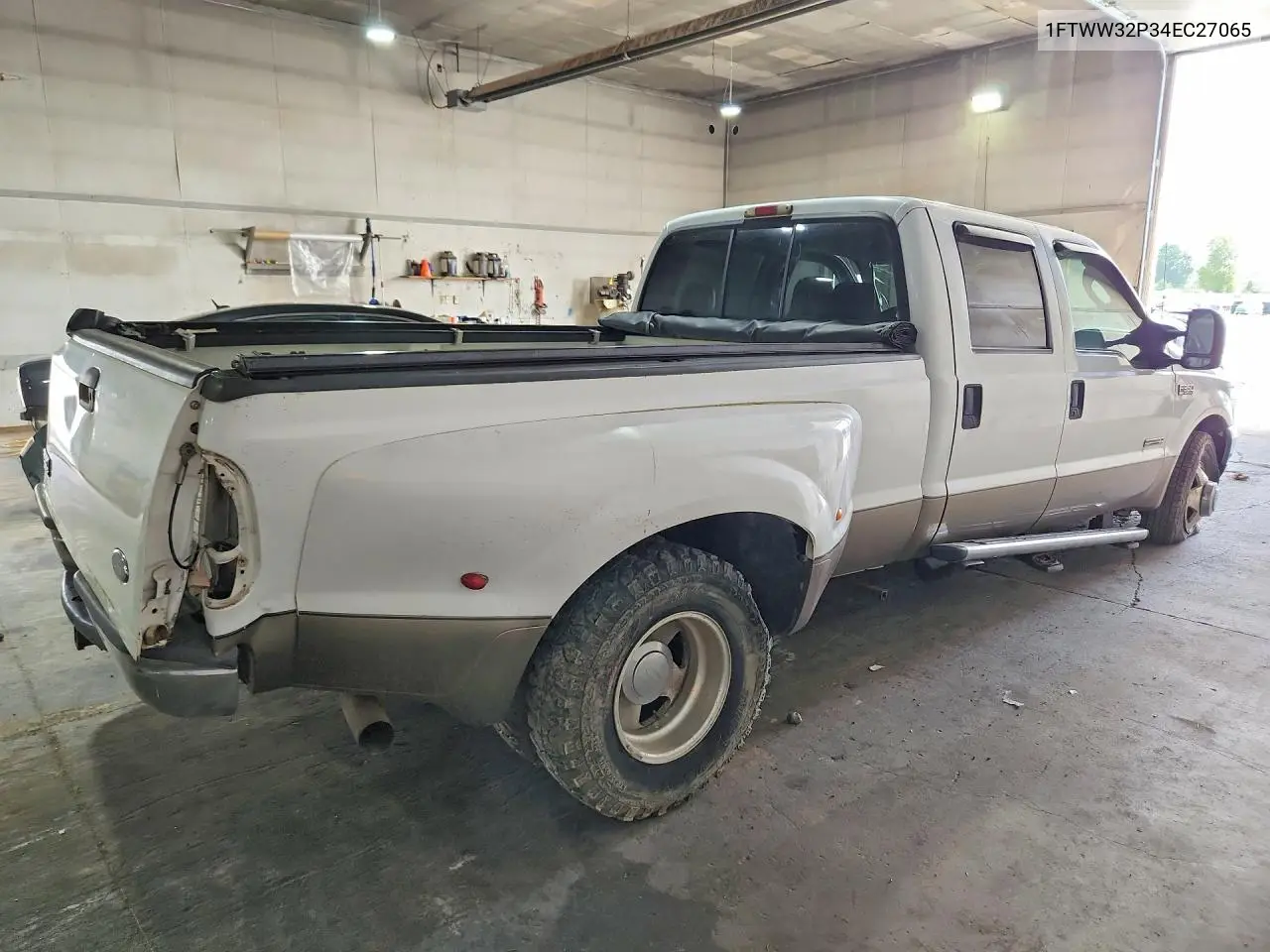 2004 Ford F350 Super Duty VIN: 1FTWW32P34EC27065 Lot: 58941346