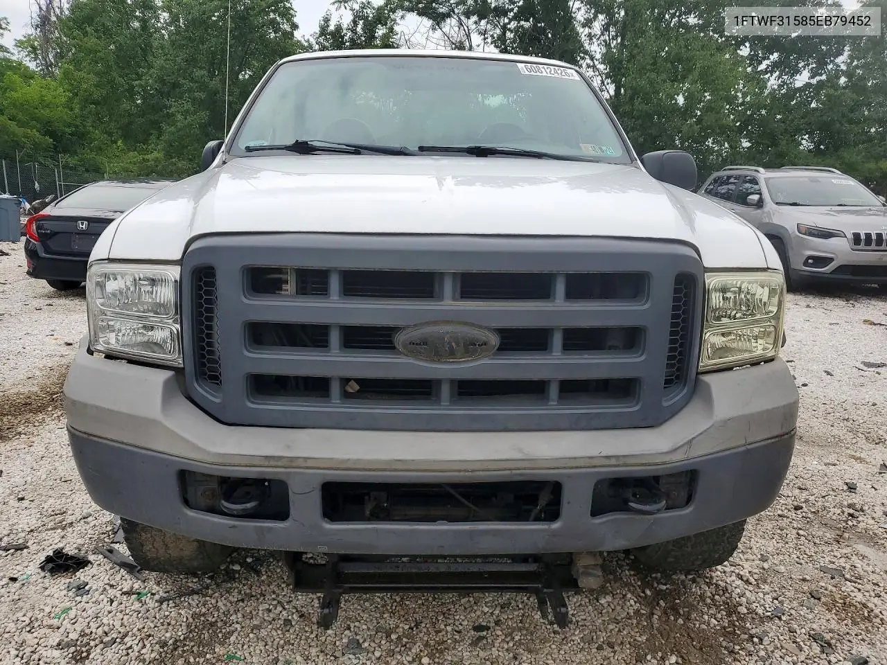 2005 Ford F350 Srw Super Duty VIN: 1FTWF31585EB79452 Lot: 60812426