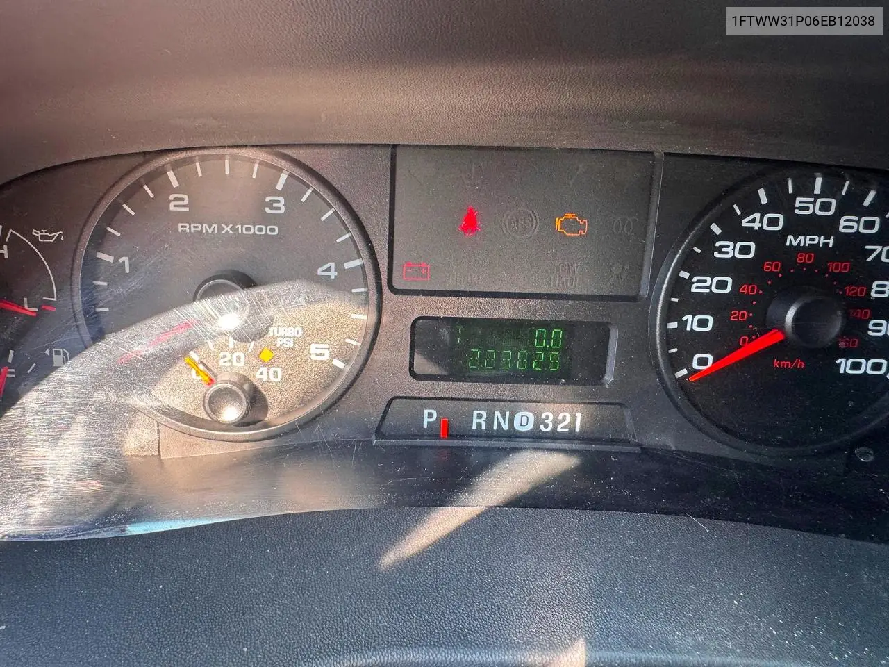 2006 Ford F350 Srw S VIN: 1FTWW31P06EB12038 Lot: 61515116
