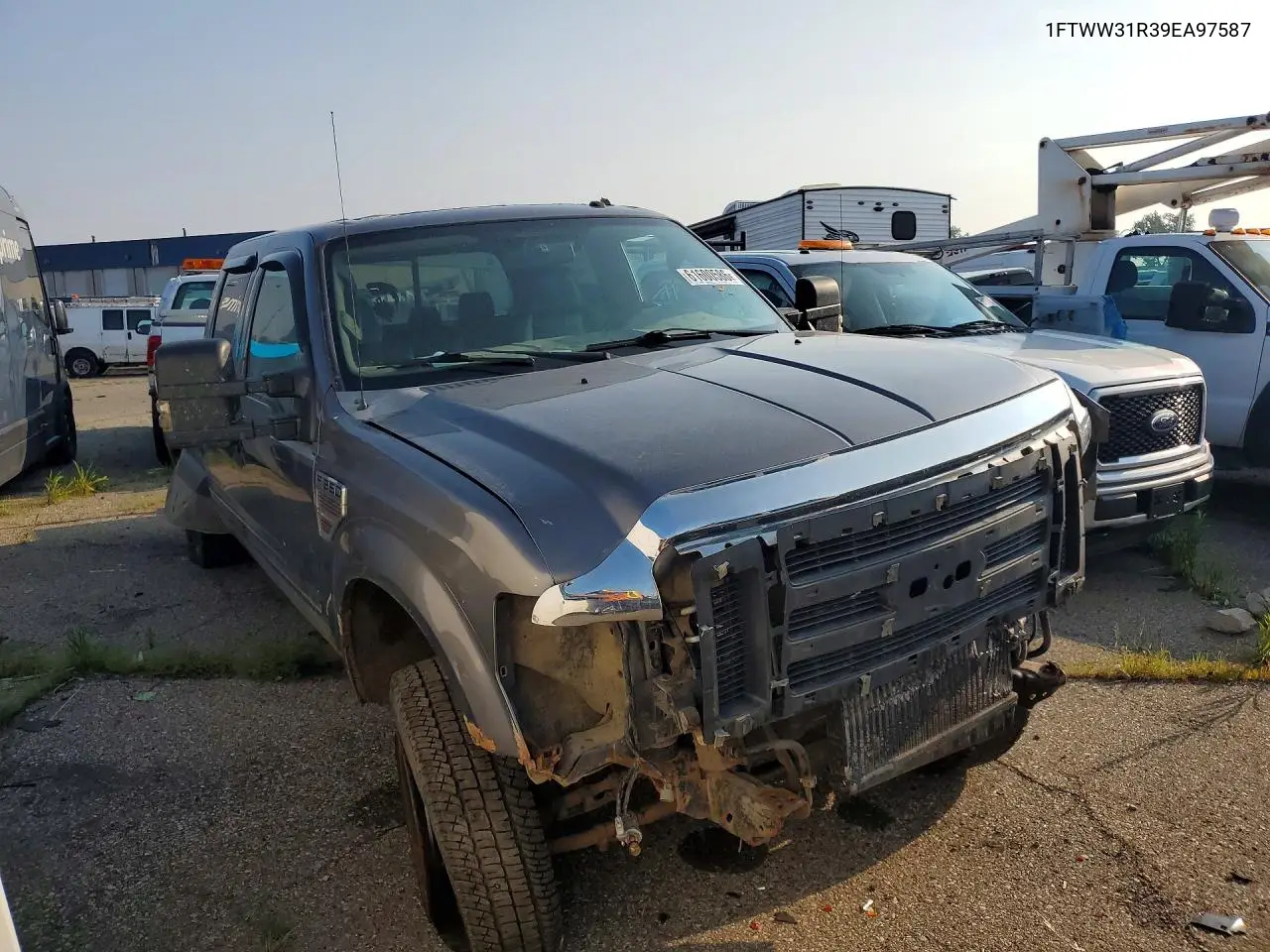 2009 Ford F350 Super Duty VIN: 1FTWW31R39EA97587 Lot: 61600586