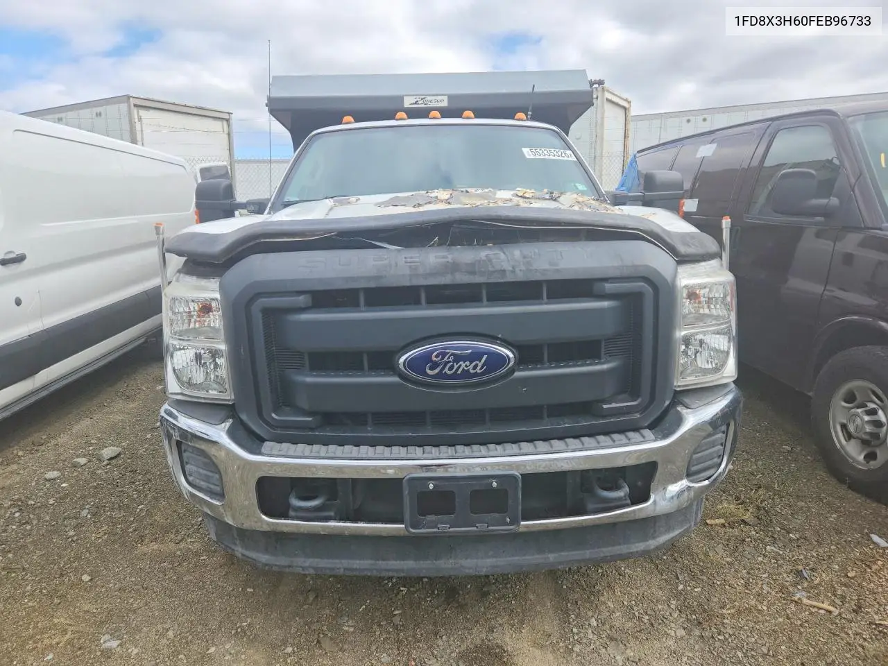 2015 Ford F350 Super Duty Dump Truck VIN: 1FD8X3H60FEB96733 Lot: 55335326