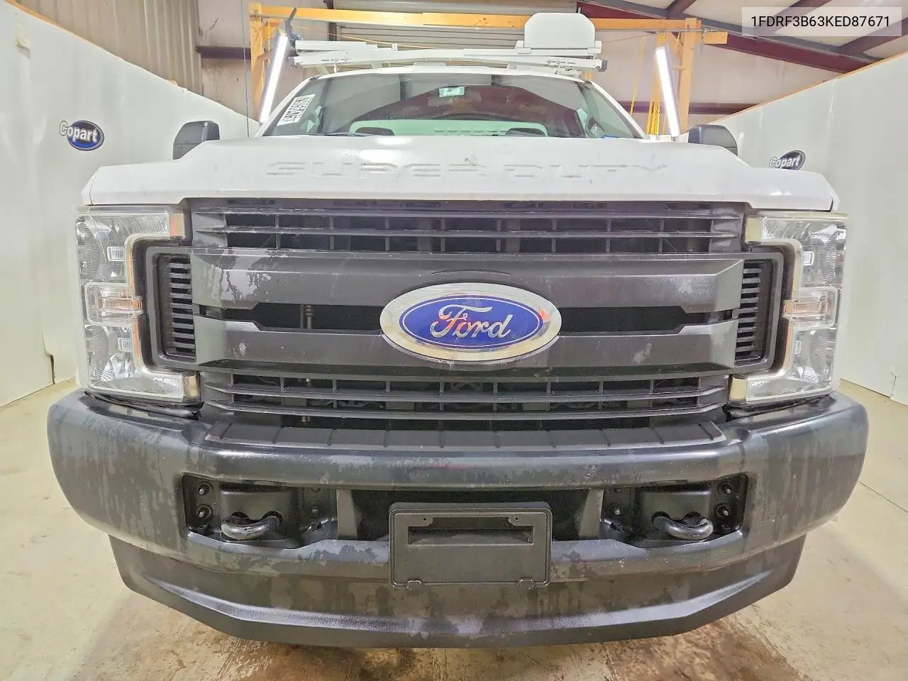 2019 Ford F350 Super Duty Utility / Service Truck VIN: 1FDRF3B63KED87671 Lot: 79056475