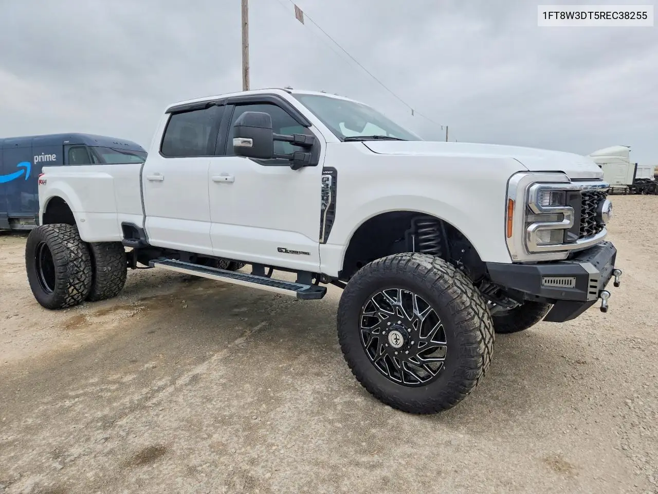 1FT8W3DT5REC38255 2024 Ford F350 Super Duty
