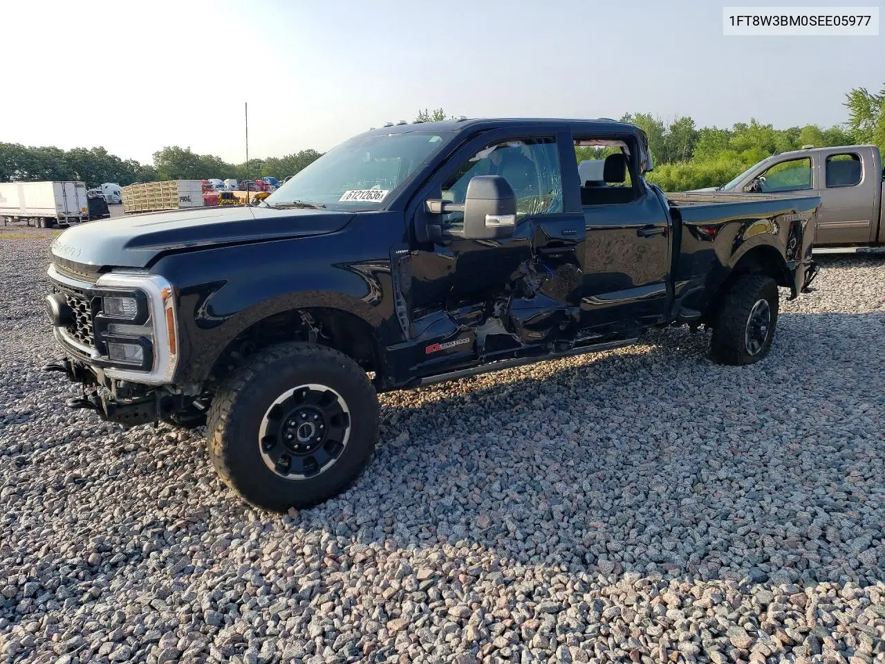 2025 Ford F350 Super Duty VIN: 1FT8W3BM0SEE05977 Lot: 61212636