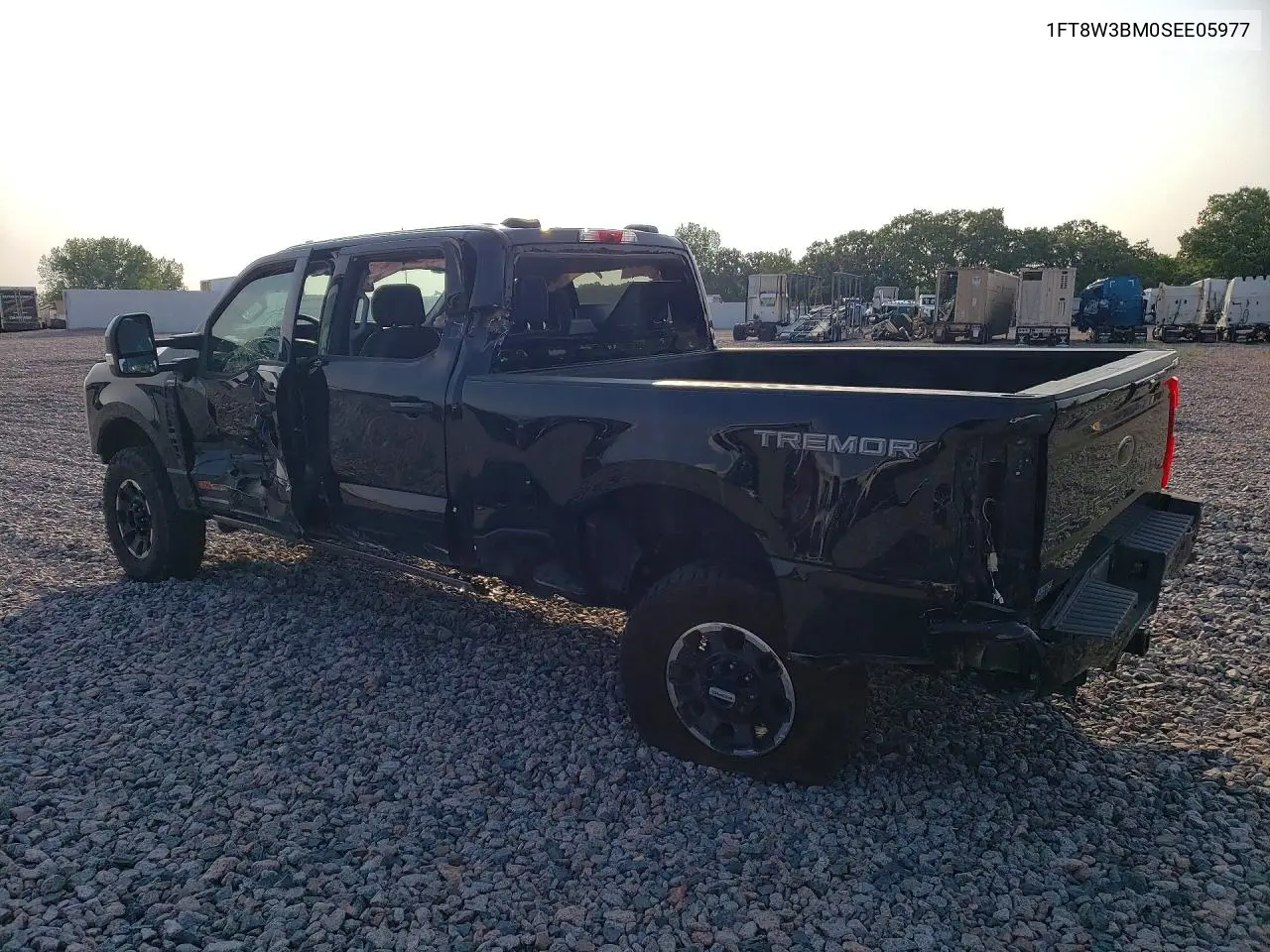 2025 Ford F350 Super Duty VIN: 1FT8W3BM0SEE05977 Lot: 61212636