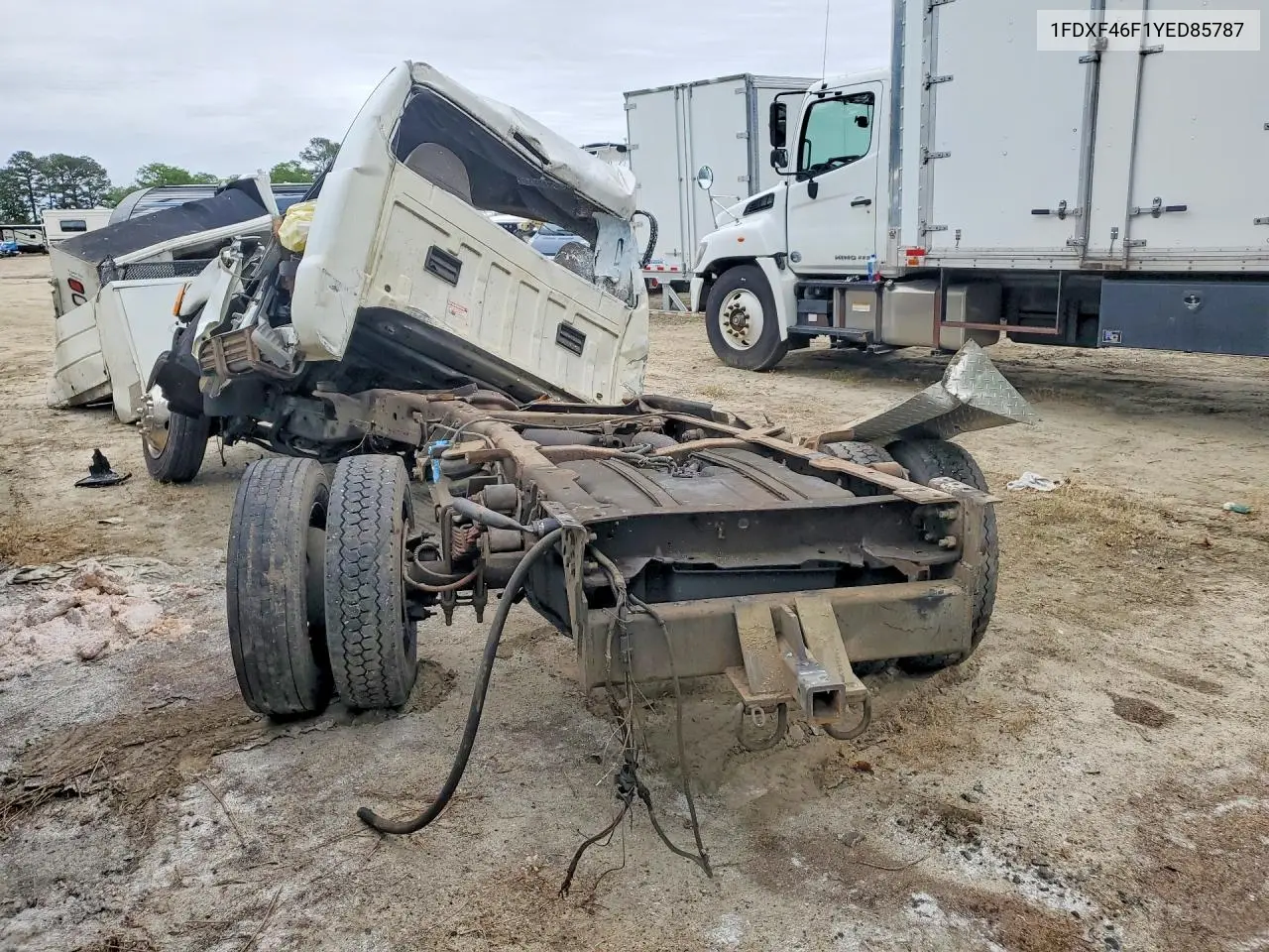 2000 Ford F450 Super Duty VIN: 1FDXF46F1YED85787 Lot: 54422546