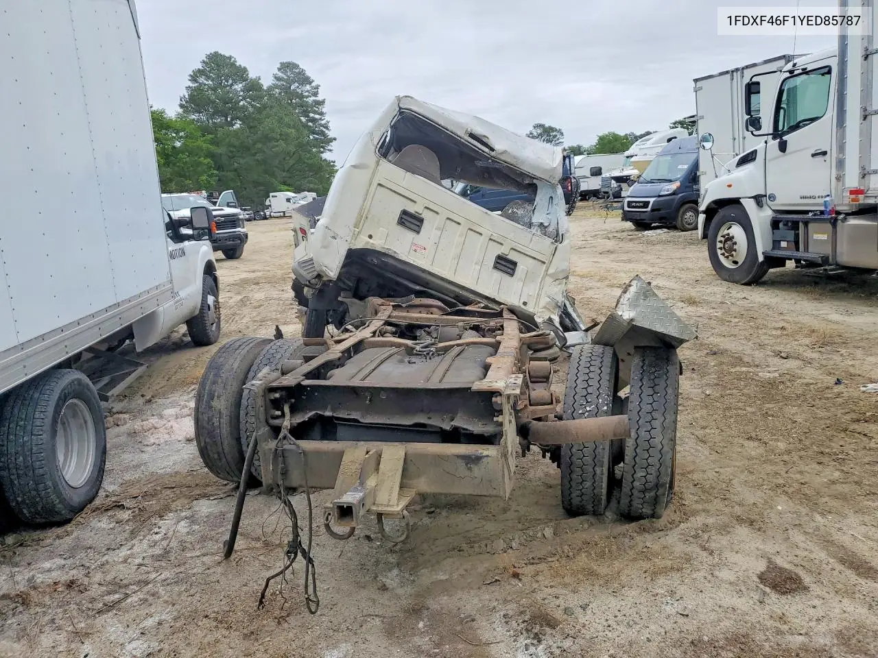 2000 Ford F450 Super Duty VIN: 1FDXF46F1YED85787 Lot: 54422546
