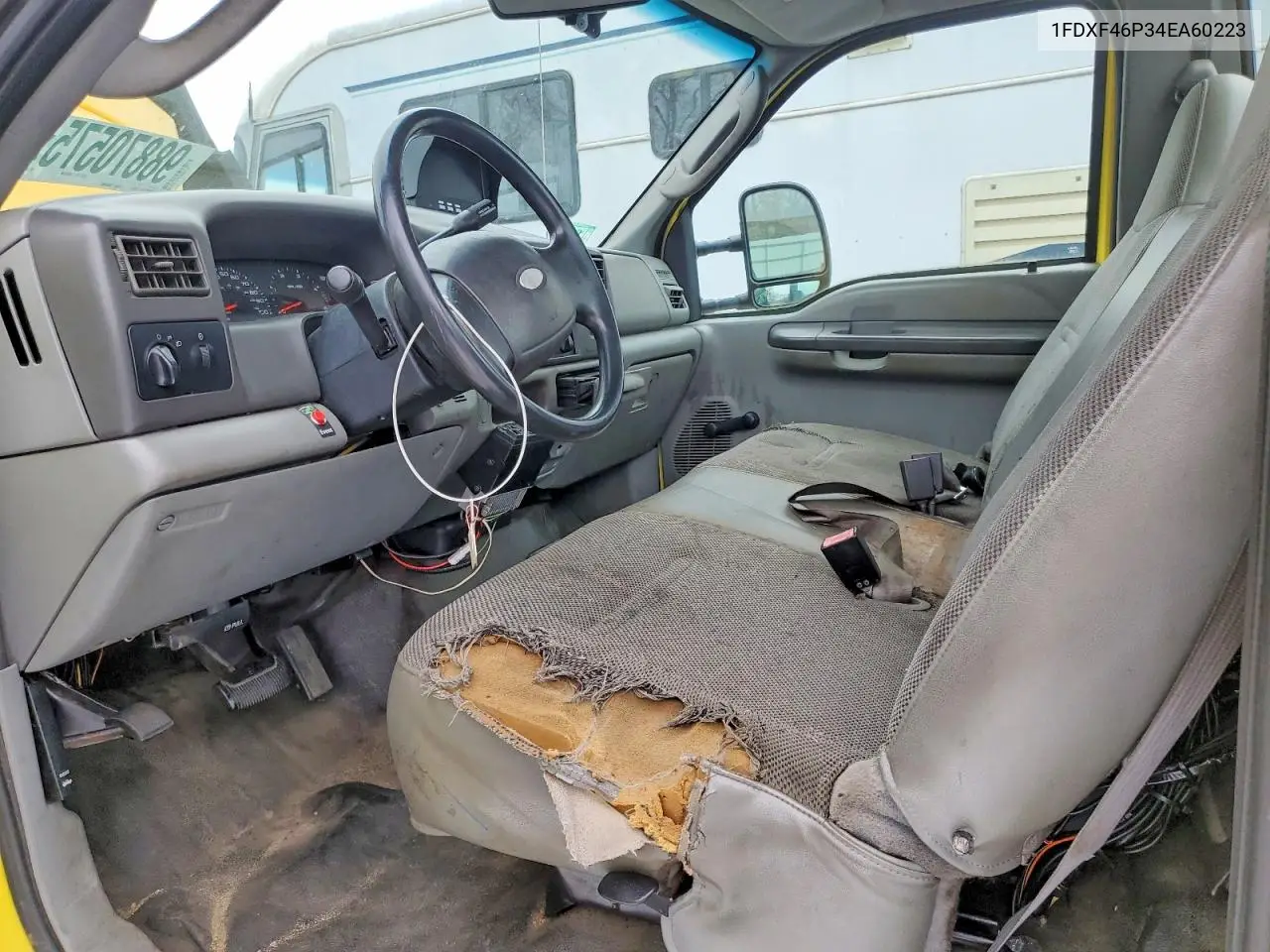 2004 Ford F450 Utility / Service Truck VIN: 1FDXF46P34EA60223 Lot: 98870575