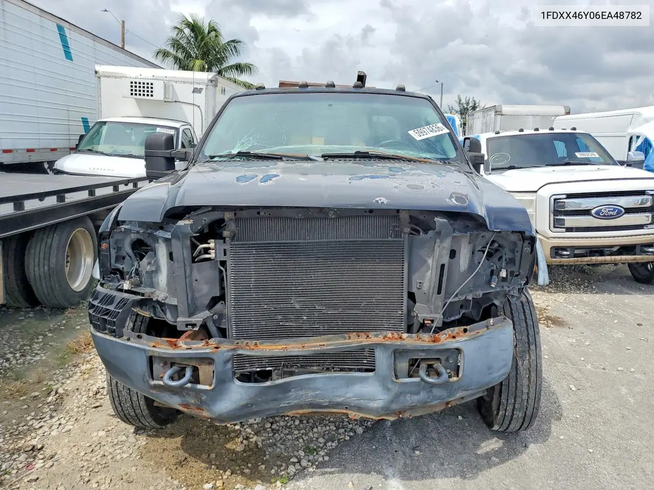2006 Ford F450 Super Duty VIN: 1FDXX46Y06EA48782 Lot: 59974836