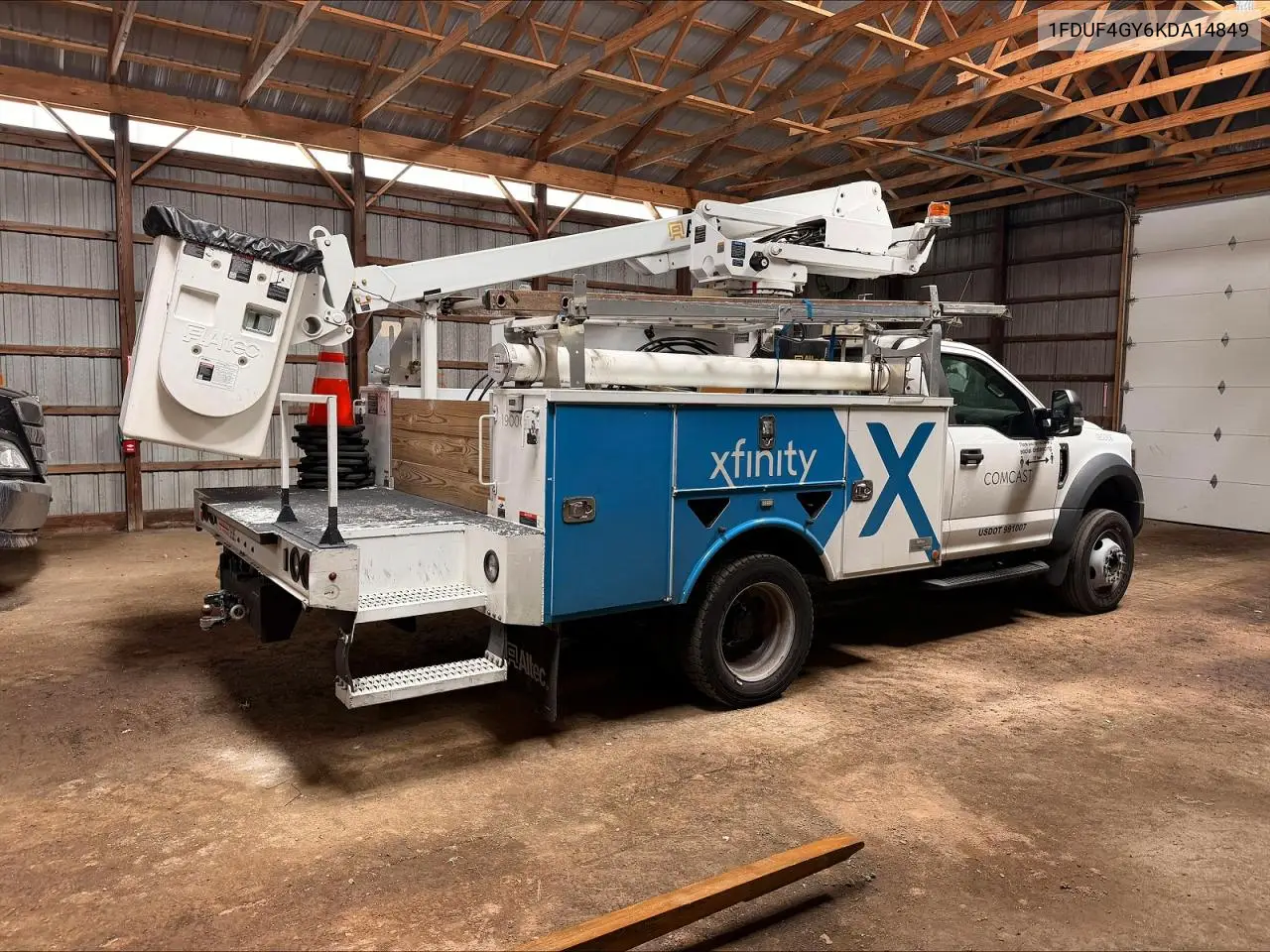 2008 Ford F450 - Utility / Service Truck VIN: 1FDUF4GY6KDA14849 Lot: 57714016