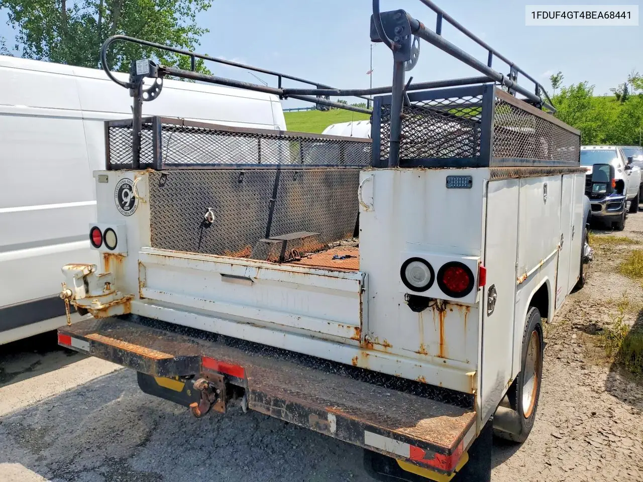 2011 Ford F450 Super Duty VIN: 1FDUF4GT4BEA68441 Lot: 61006956