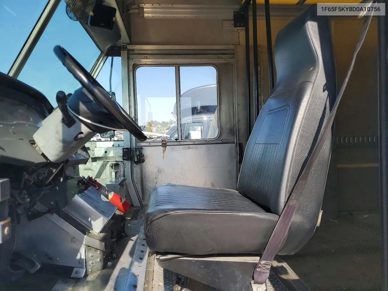 2013 Ford E-450 Step Van ** R & D * Cln Title * Pri Fleet ** VIN: 1F65F5KY8D0A10756 Lot: 61649146