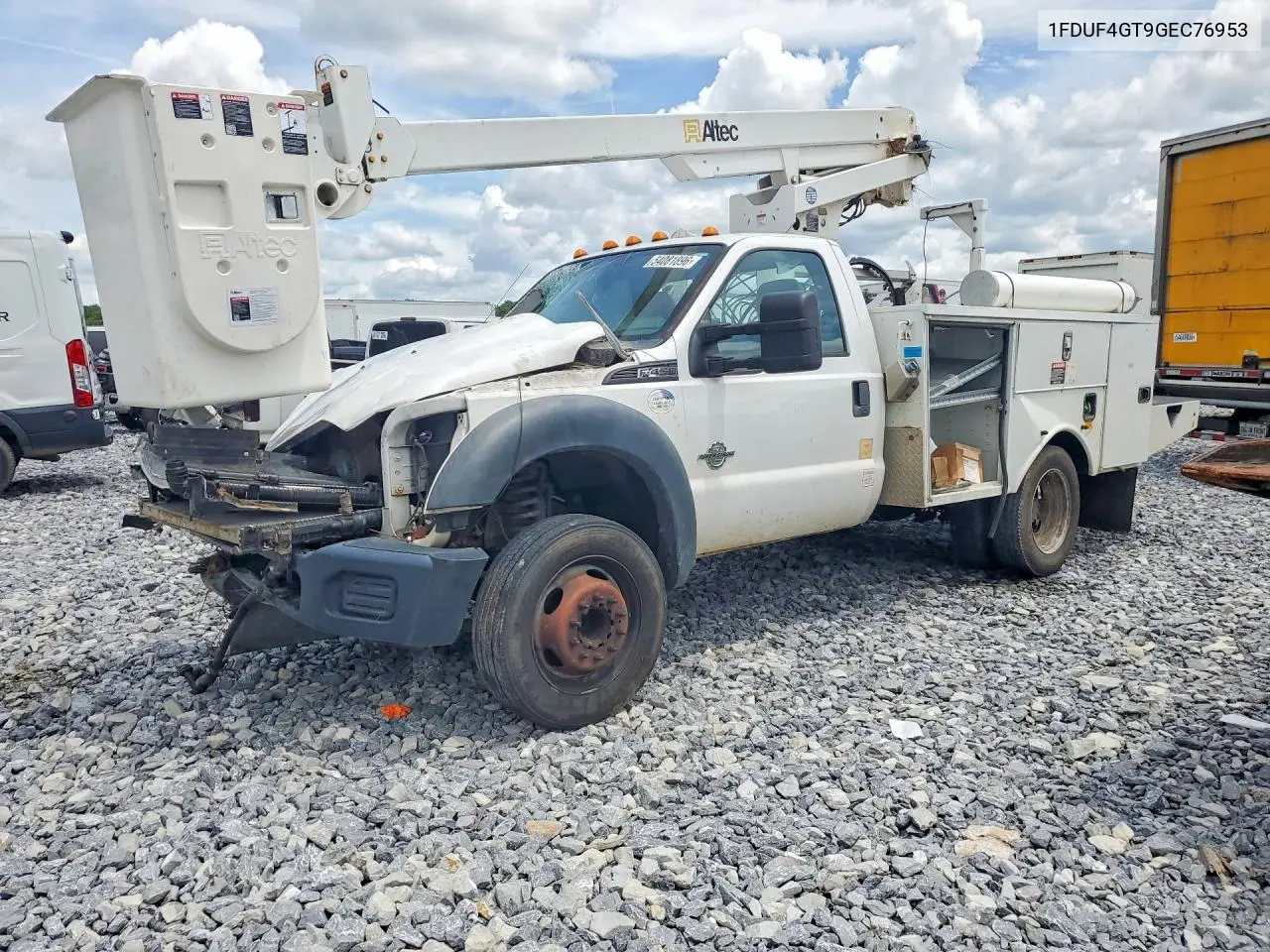 2016 Ford F450 Super Duty Bucket Truck VIN: 1FDUF4GT9GEC76953 Lot: 54081896