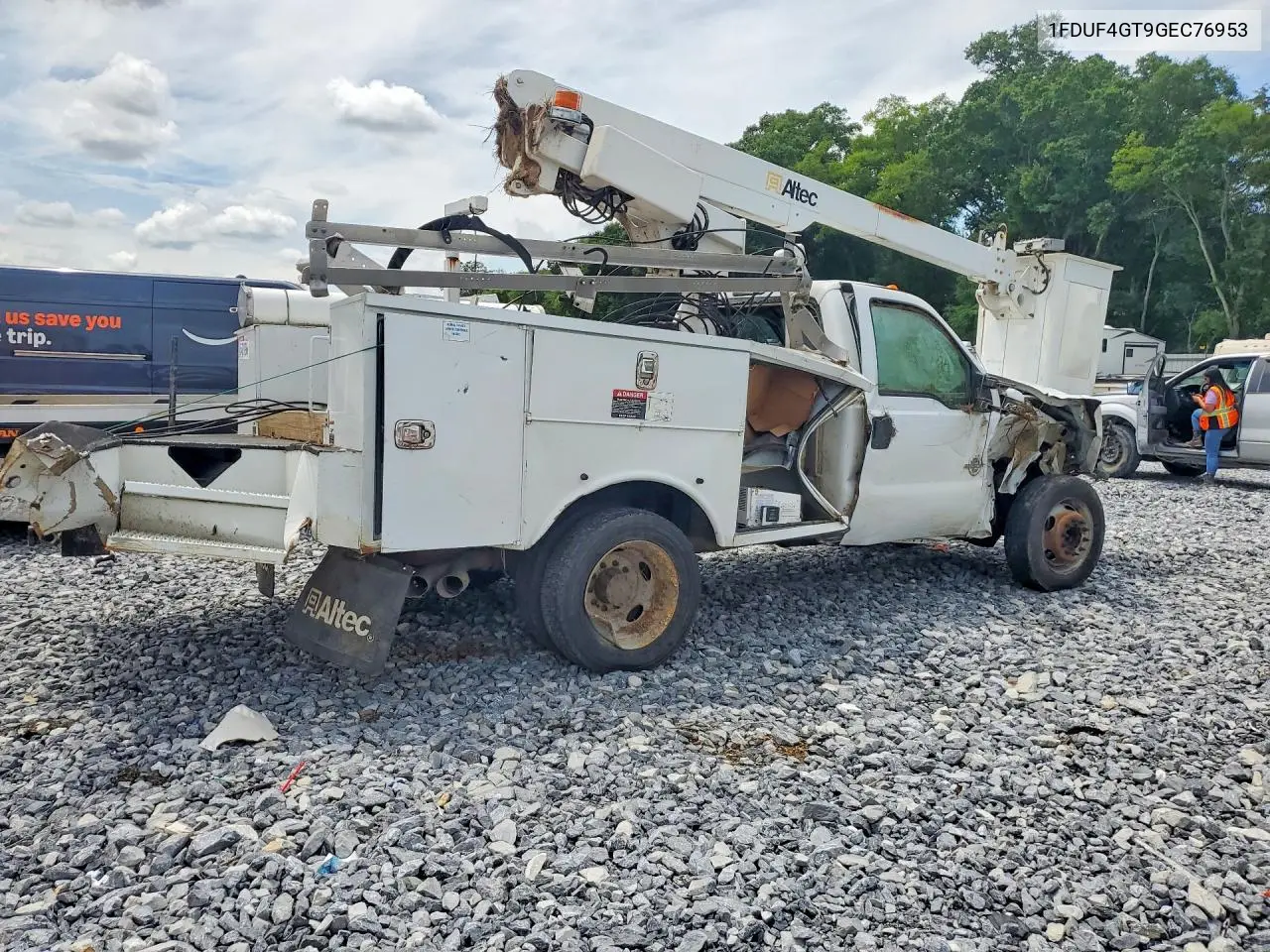 2016 Ford F450 Super Duty Bucket Truck VIN: 1FDUF4GT9GEC76953 Lot: 54081896