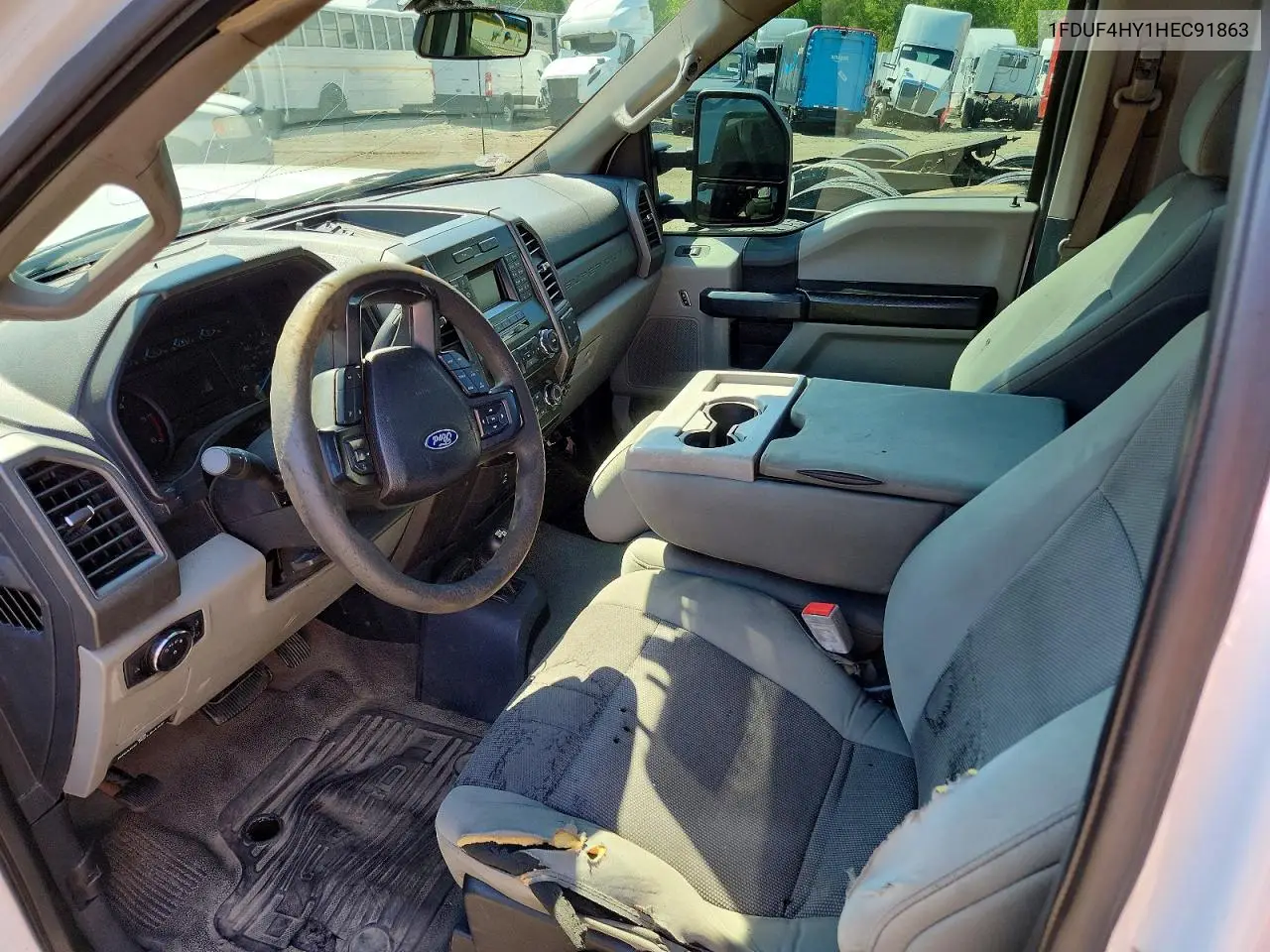 2017 Ford F450 Super Duty VIN: 1FDUF4HY1HEC91863 Lot: 57947166